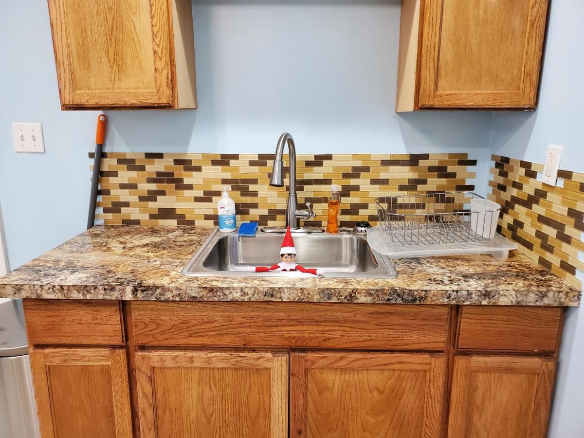 6 Minutes From The Falls! Spacious 2Nd Floor Apartment Sleeps 5 Niagara Falls Exterior photo